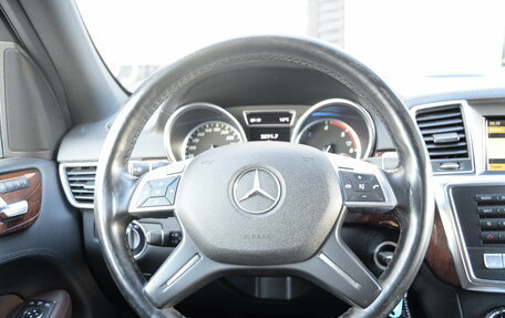 Mercedes-Benz M-Класс, 2012 год, 2 490 000 рублей, 15 фотография