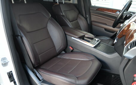 Mercedes-Benz M-Класс, 2012 год, 2 490 000 рублей, 34 фотография