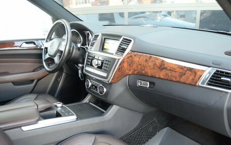 Mercedes-Benz M-Класс, 2012 год, 2 490 000 рублей, 33 фотография