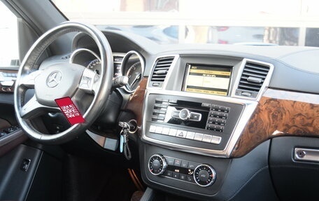 Mercedes-Benz M-Класс, 2012 год, 2 490 000 рублей, 36 фотография