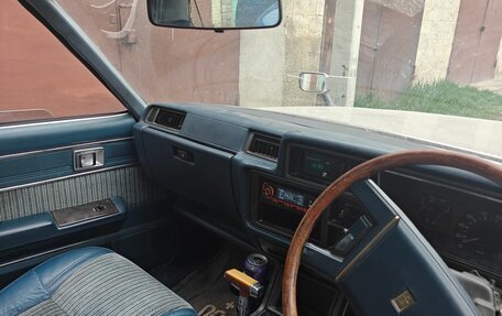 Toyota Crown, 1981 год, 450 000 рублей, 8 фотография