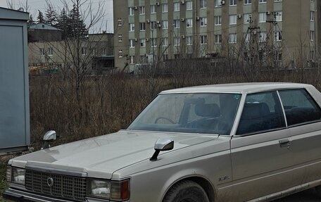 Toyota Crown, 1981 год, 450 000 рублей, 7 фотография