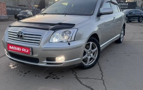 Toyota Avensis III рестайлинг, 2003 год, 675 000 рублей, 2 фотография