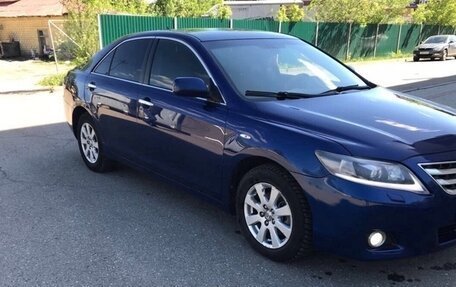 Toyota Camry, 2008 год, 550 000 рублей, 18 фотография