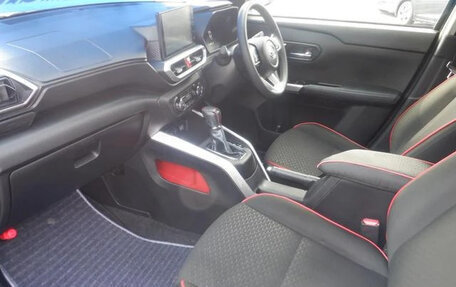 Daihatsu Rocky, 2021 год, 1 100 000 рублей, 13 фотография