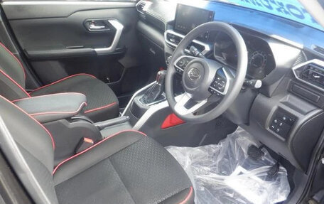 Daihatsu Rocky, 2021 год, 1 100 000 рублей, 16 фотография