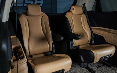 KIA Carnival, 2021 год, 4 135 000 рублей, 9 фотография