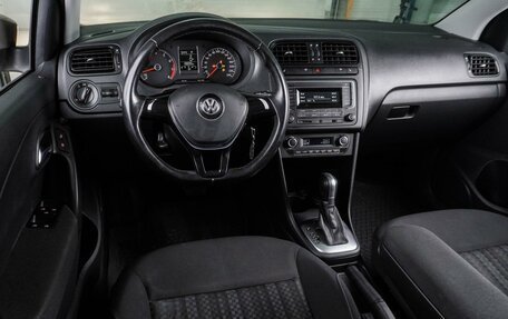 Volkswagen Polo VI (EU Market), 2018 год, 1 298 000 рублей, 6 фотография