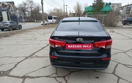 KIA Rio III рестайлинг, 2016 год, 1 050 000 рублей, 2 фотография