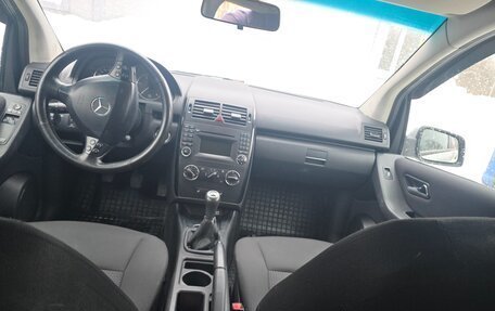 Mercedes-Benz A-Класс, 2010 год, 900 000 рублей, 7 фотография