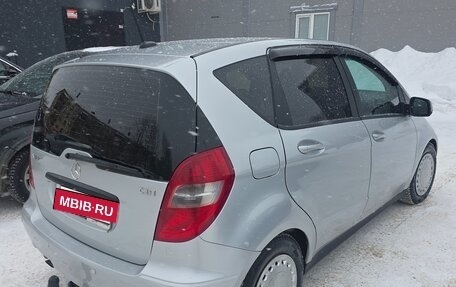 Mercedes-Benz A-Класс, 2010 год, 900 000 рублей, 4 фотография
