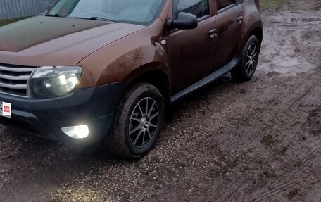 Renault Duster I рестайлинг, 2014 год, 900 000 рублей, 9 фотография