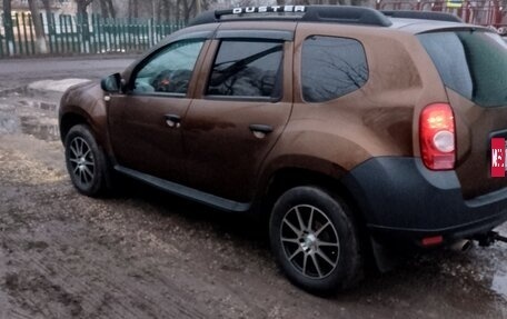 Renault Duster I рестайлинг, 2014 год, 900 000 рублей, 4 фотография