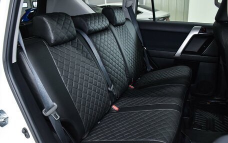 Toyota Land Cruiser Prado 150 рестайлинг 2, 2020 год, 5 649 000 рублей, 11 фотография