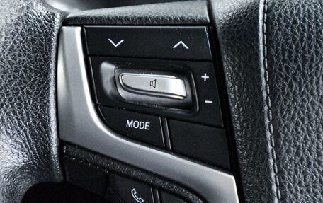 Toyota Land Cruiser Prado 150 рестайлинг 2, 2020 год, 5 649 000 рублей, 18 фотография