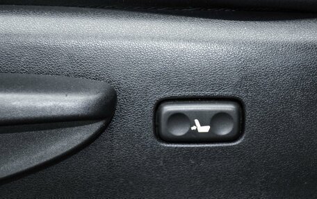 Toyota Land Cruiser Prado 150 рестайлинг 2, 2020 год, 5 649 000 рублей, 26 фотография