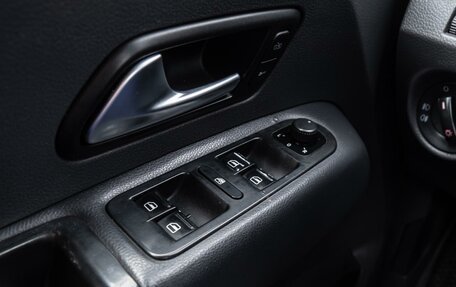 Volkswagen Amarok I рестайлинг, 2012 год, 1 759 000 рублей, 17 фотография