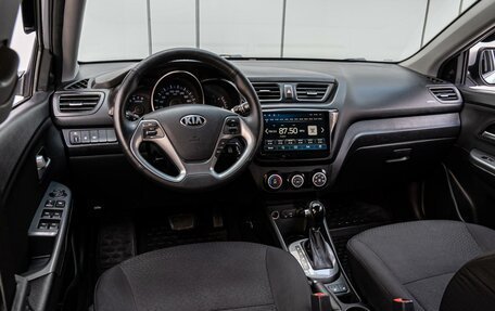KIA Rio III рестайлинг, 2015 год, 1 020 000 рублей, 6 фотография