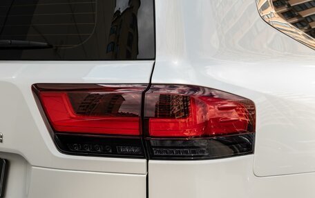 Toyota Land Cruiser, 2022 год, 10 700 000 рублей, 7 фотография