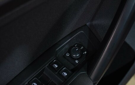 Volkswagen Tiguan II, 2017 год, 2 189 000 рублей, 12 фотография