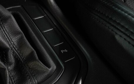 Volkswagen Tiguan II, 2017 год, 2 189 000 рублей, 18 фотография