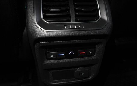 Volkswagen Tiguan II, 2017 год, 2 189 000 рублей, 20 фотография