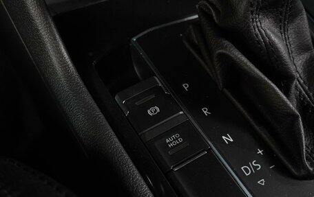 Volkswagen Tiguan II, 2017 год, 2 189 000 рублей, 19 фотография