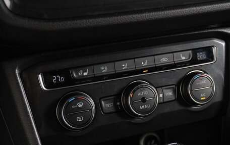 Volkswagen Tiguan II, 2017 год, 2 189 000 рублей, 17 фотография