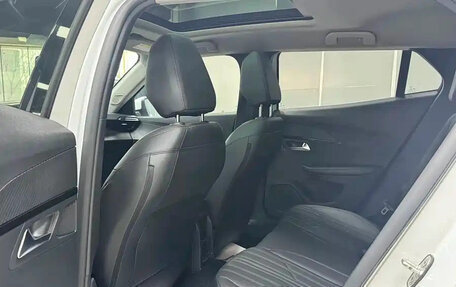 Peugeot 208 II, 2022 год, 1 390 000 рублей, 11 фотография