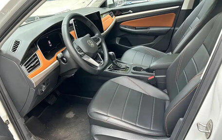 Volkswagen Bora, 2023 год, 1 290 000 рублей, 5 фотография