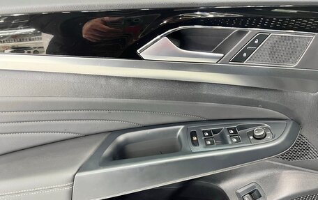 Volkswagen Passat B8 рестайлинг, 2022 год, 1 840 000 рублей, 8 фотография