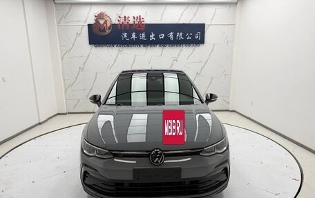 Volkswagen Golf VIII, 2021 год, 2 064 000 рублей, 2 фотография