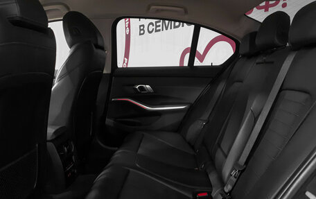 BMW 3 серия, 2020 год, 3 250 000 рублей, 10 фотография