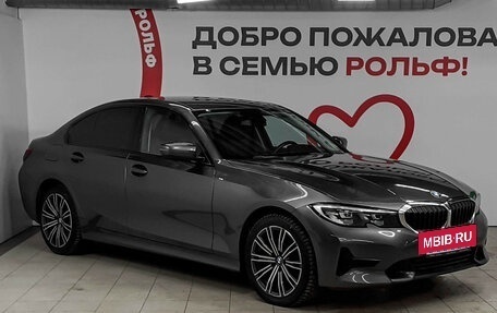 BMW 3 серия, 2020 год, 3 250 000 рублей, 3 фотография
