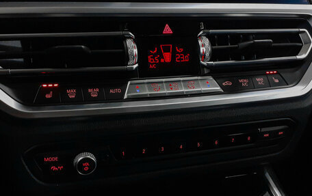 BMW 3 серия, 2020 год, 3 250 000 рублей, 17 фотография