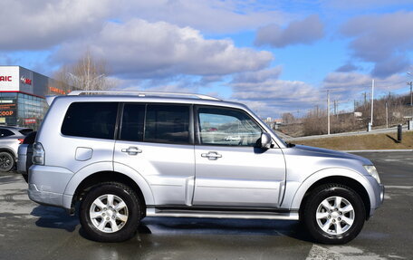 Mitsubishi Pajero IV, 2010 год, 1 697 000 рублей, 7 фотография