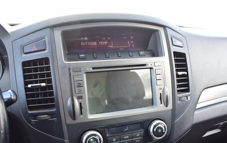 Mitsubishi Pajero IV, 2010 год, 1 697 000 рублей, 21 фотография