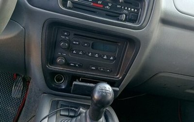 Chevrolet Tracker II, 2000 год, 270 000 рублей, 1 фотография