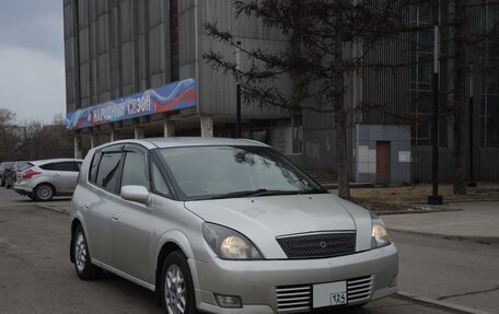 Toyota Opa I рестайлинг, 2000 год, 307 000 рублей, 2 фотография