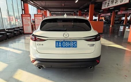 Mazda CX-4, 2023 год, 2 340 000 рублей, 7 фотография