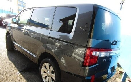 Mitsubishi Delica D:5 I, 2021 год, 2 850 000 рублей, 2 фотография