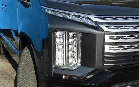 Mitsubishi Delica D:5 I, 2021 год, 2 850 000 рублей, 4 фотография