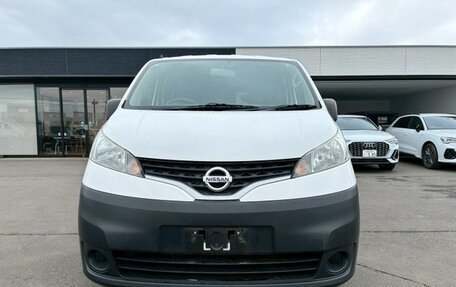 Nissan NV200, 2018 год, 1 205 000 рублей, 2 фотография