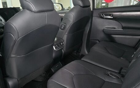 Toyota Highlander, 2026 год, 5 300 000 рублей, 20 фотография