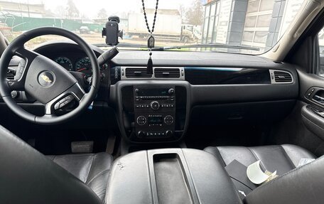 Chevrolet Tahoe III, 2008 год, 1 700 000 рублей, 6 фотография