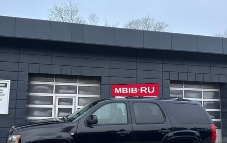 Chevrolet Tahoe III, 2008 год, 1 700 000 рублей, 2 фотография