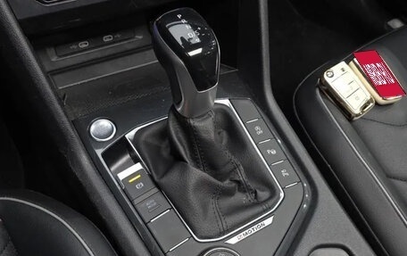 Volkswagen Tiguan II, 2023 год, 10 фотография