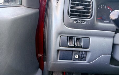 Chevrolet Tracker II, 2000 год, 270 000 рублей, 8 фотография