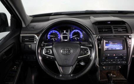 Toyota Camry, 2015 год, 2 950 000 рублей, 10 фотография