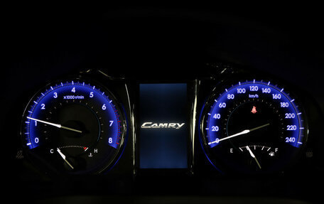 Toyota Camry, 2015 год, 2 950 000 рублей, 13 фотография